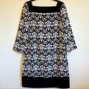EUC The Limited Black White Mod Shift Dress